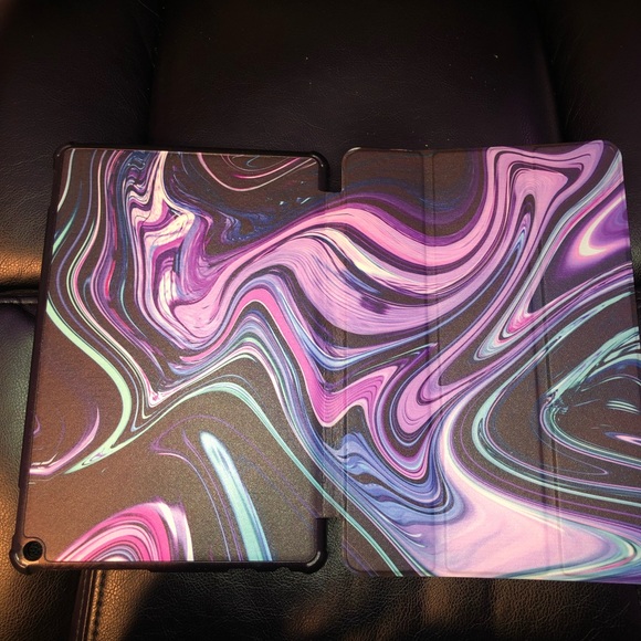 Caseable Tablet Cover - Picture 2 of 5